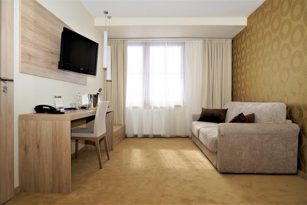 Grand Hotel Bellevue Vysoké Tatry エクステリア 写真