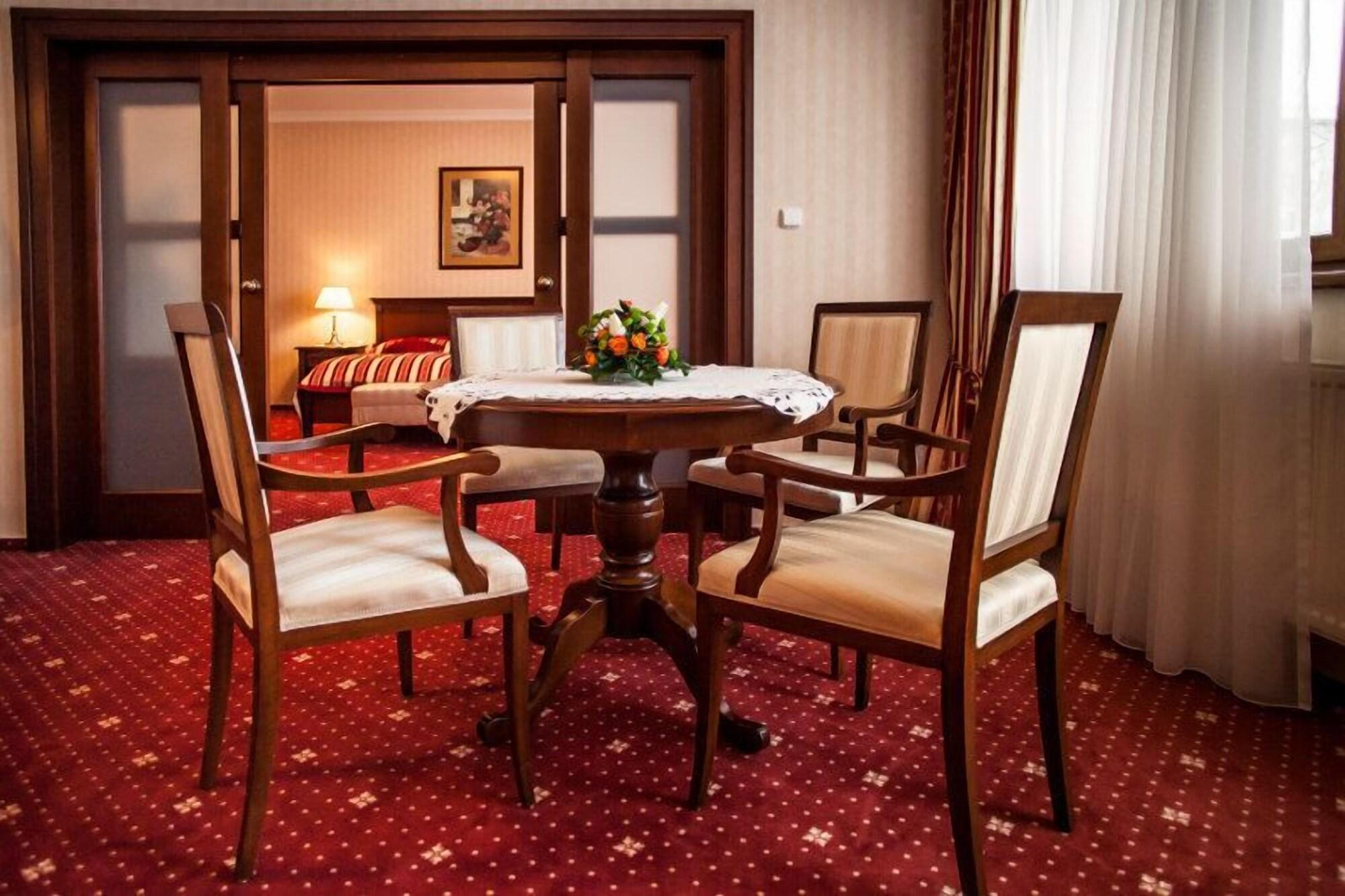 Grand Hotel Bellevue Vysoké Tatry エクステリア 写真