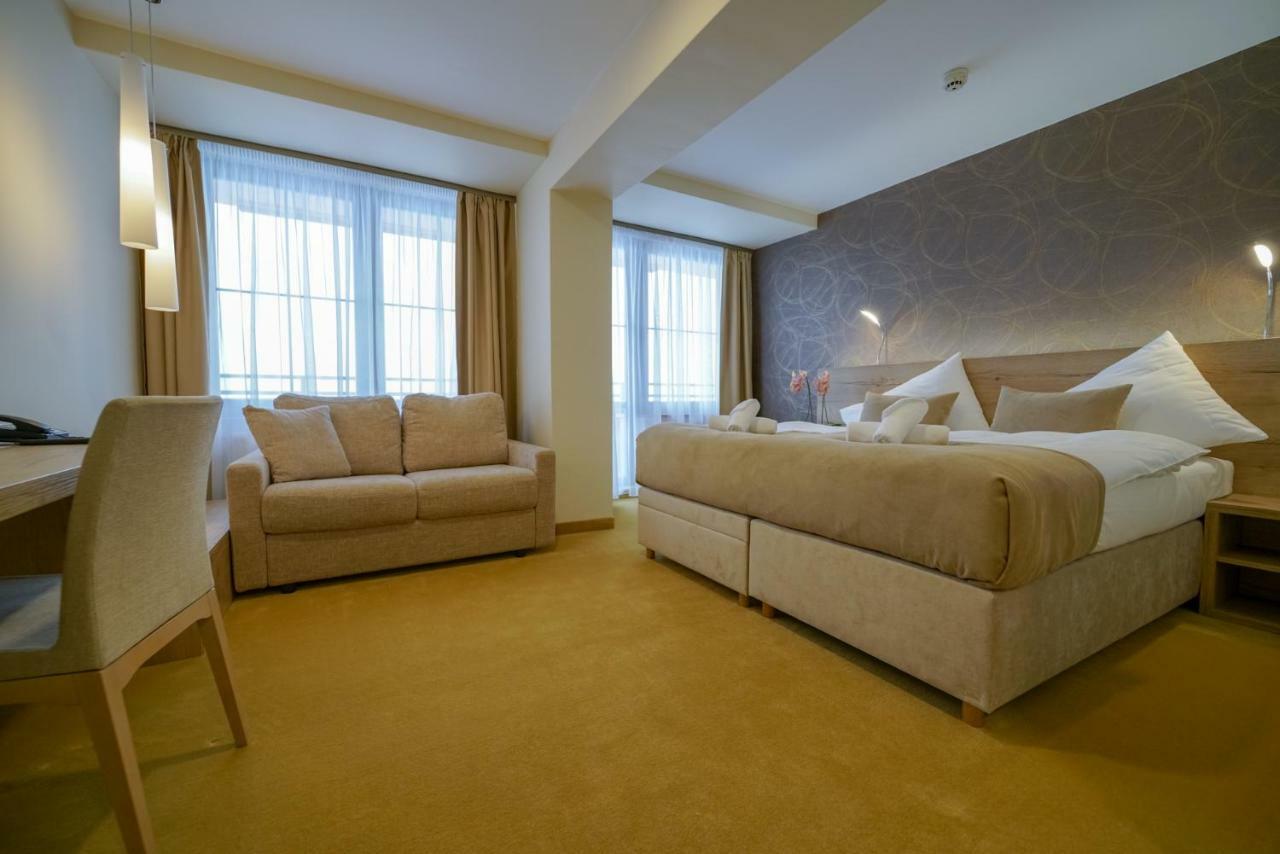 Grand Hotel Bellevue Vysoké Tatry エクステリア 写真