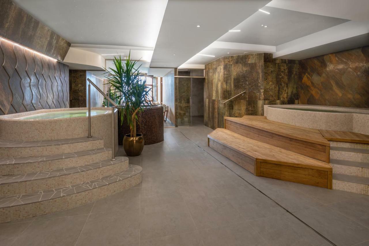 Grand Hotel Bellevue Vysoké Tatry エクステリア 写真