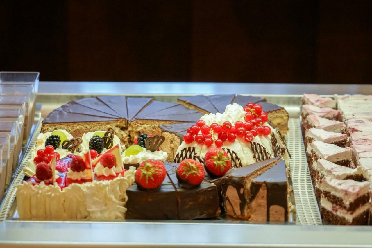 Grand Hotel Bellevue Vysoké Tatry エクステリア 写真